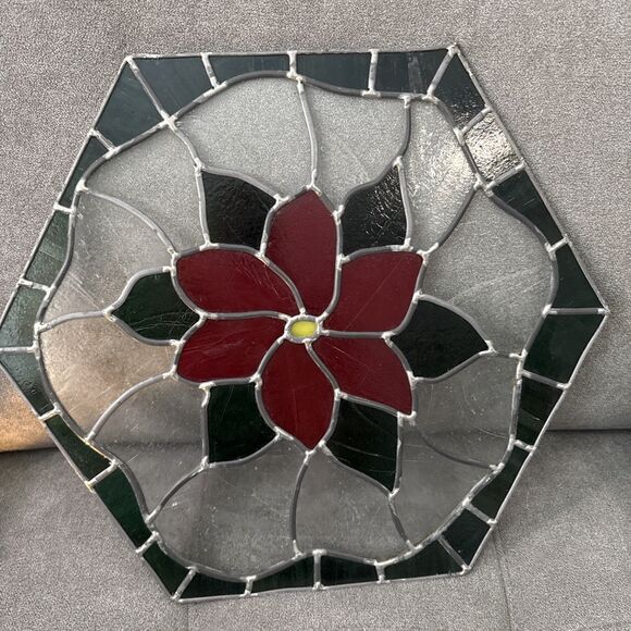 Beautiful Handmade Stained Glass Sun Catcher Christmas Poinsettia Holiday Decor - Picture 11 of 13